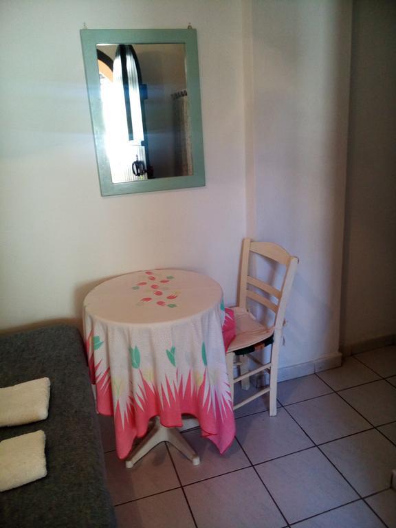ホテル Cretanhouse ミルトス エクステリア 写真